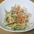 ukyon's cooksnap of when they made 鶏ささみとごぼうきゅうりの胡麻ドレサラダ.