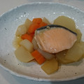 にゃんわんこ隊長's cooksnap of when they made 簡単レシピ♪鮭と大根と人参の煮物♪.