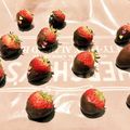 Bunnirella's cooksnap of when they made GODIVA風♡苺チョコレートディップ.