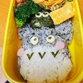 しかゆこmama's cooksnap of when they made トトロまっくろくろすけキャラ弁簡単.