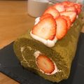 カニエ's cooksnap of when they made ひな祭りカラー♪苺と桜の抹茶ロールケーキ.