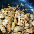 キラりん☆ミ's cooksnap of when they made 簡単美味しい油不用鶏肉じゃが芋の味噌炒め.