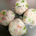 えみちょりん♪'s cooksnap of when they made お弁当に＊枝豆おにぎり♪カニカマin.