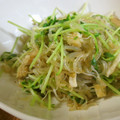 低カロ探検隊's cooksnap of when they made しらたきと油揚げと豆苗の炒め煮.
