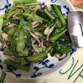 四月の台所's cooksnap of when they made ☆小松菜と舞茸の麺つゆバター炒め☆.