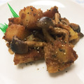 w_mシュウマイ's cooksnap of when they made シメジとジャガ芋の大蒜バター炒め.