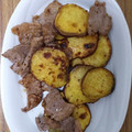 リーサの庭's cooksnap of when they made 分量簡単♪牛肉さつまいものマスタード炒め.
