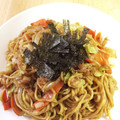 ぽちCafe's cooksnap of when they made 家計応援！！鶏皮で焼そば.