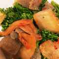 ＊にょにょん＊'s cooksnap of when they made 蒟蒻とブロッコリーとキムチの炒め物.