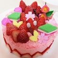 いちえ0720's cooksnap of when they made 2000年 お雛様ケーキ.