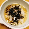 pom0630's cooksnap of when they made オイリーな塩昆布茶漬け.