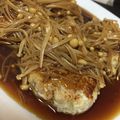 なみっちのご飯便り's cooksnap of when they made 和風きのこソースの豆腐ハンバーグ.
