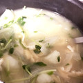 LINDA★8's cooksnap of when they made 豆苗と玉ねぎのお味噌汁.