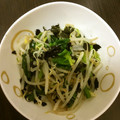 ☆こまっと☆'s cooksnap of when they made ほうれん草ともやしの磯辺和え.