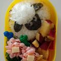 ミニオンズ☆'s cooksnap of when they made キャラ弁だよ♪おにぎりお弁当/part2.
