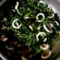 クックIAD7YE☆'s cooksnap of when they made 烏賊とほうれん草の中華炒め.