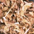 SARINGER's cooksnap of when they made サバ缶とタマネギの和え物.