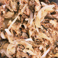 SARINGER's cooksnap of when they made サバ缶とタマネギの和え物.
