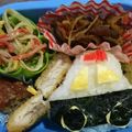 ルイユイ♡mom's cooksnap of when they made キャラ弁車♡パトカー.
