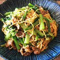 喜八＆Hacchi's cooksnap of when they made 菜の花のオイスターソース焼きそば.
