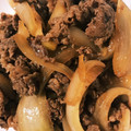 偲音しのん's cooksnap of when they made ご飯がススム！！牛肉と玉ねぎの甘辛炒め.