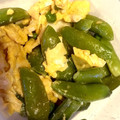 ナチュリラ's cooksnap of when they made スナップえんどうのマヨ卵炒め.