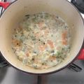 あやʕ•̫͡•ʔ's cooksnap of when they made 離乳食中期〜＊お麩入りクリームスープ.