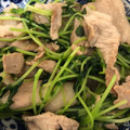 みんつ07's cooksnap of when they made 簡単 豚肉と豆苗炒め.