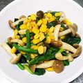 た～ﾁｬﾝmama's cooksnap of when they made ほうれん草、コーン、しめじのバター焼き.
