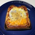sato3★'s cooksnap of when they made 卵半熟が旨いマヨ☆ケチャ☆チーズトースト.
