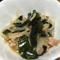 クックKCI86W☆'s cooksnap of when they made もう一品に！わかめとツナと玉ねぎの和え物.