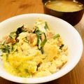 るるおか's cooksnap of when they made 鶏肉とニラの卵とじ丼.