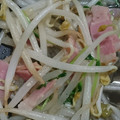 amaasin's cooksnap of when they made 豆苗ともやしとベーコンのシャキシャキ炒め.