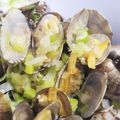 のりいけ☆'s cooksnap of when they made アサリの酒蒸し（にんにく、バター、醤油）.