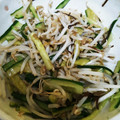 なおみおばちゃん's cooksnap of when they made 作り置き☆もやしときゅうりの簡単ナムル☆.