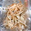 わらびーぬ。's cooksnap of when they made 大根の残った皮とふりかけで、超簡単和え物.