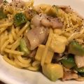 masu2's cooksnap of when they made ランチに☆アボカドと豚肉の焼きそば♫.