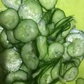 華麗なる美食家鈴木's cooksnap of when they made きゅうりの塩もみ＃覚書.