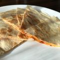 四児のハハ's cooksnap of when they made US元旦那が作った笑　簡単ケサディーヤ☆.