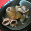 naohyw's cooksnap of when they made 簡単イカと大根の煮物♪♪.