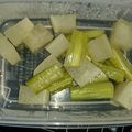 クックUL8OCM☆'s cooksnap of when they made 大好物♪手づかみ離乳食 大根だし煮.