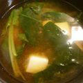 haru0712's cooksnap of when they made 朝食に♪　簡単　ほうれん草 豆腐の味噌汁.