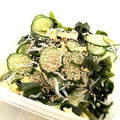 オカメの店長's cooksnap of when they made シラスときゅうりとワカメの酢の物.