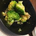 shokotang's cooksnap of when they made ブロッコリーのおかか和え(天理市給食).