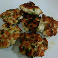 RKAMママ's cooksnap of when they made エノキでかさ増しW低カロ✧大葉塩つくね✣.