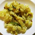いよ9126's cooksnap of when they made カリフラワーの葉っぱ入りカレー炒め.