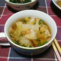 waka-87's cooksnap of when they made 簡単♪醤油ワンタンスープ.