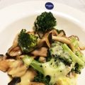 スイーツSTK's cooksnap of when they made 簡単！ウィンナーブロッコリーチーズ.