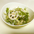クックHUNFFH☆'s cooksnap of when they made 簡単♪3分サラダ♪水菜とツナの和えもの.