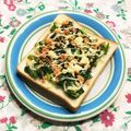 なつき☆ミ's cooksnap of when they made ほうれん草と鮭フレのトースト.